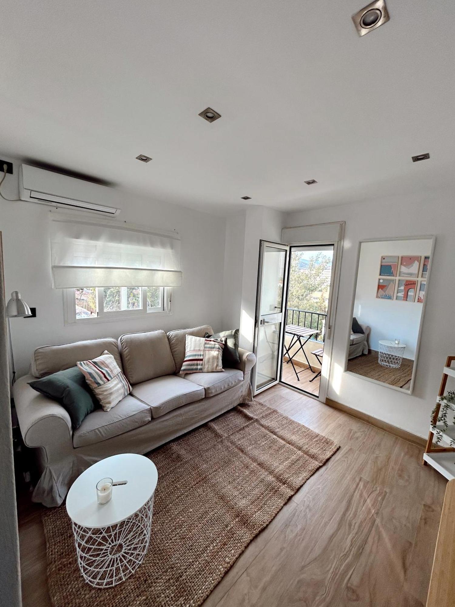 Cosy Trinidad Apartment Малага Екстериор снимка